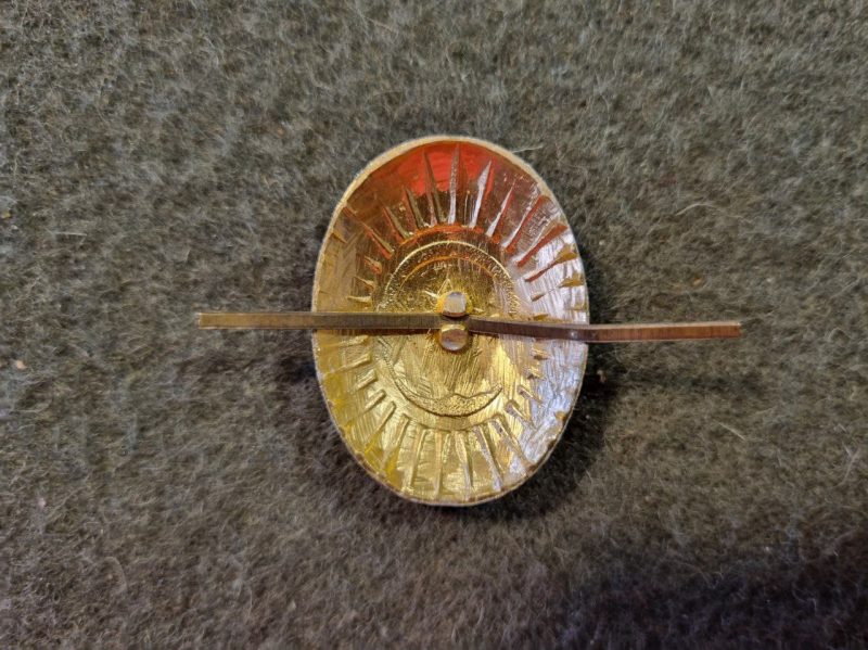 AZE - Pin para Quepe - Image 2
