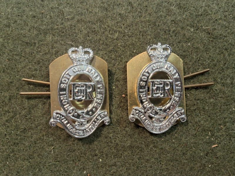 GBR - Par de Pins Royal Horse Artillery
