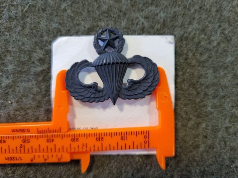 USA - Master Parachutist Badge Subdued 1983 - Image 2