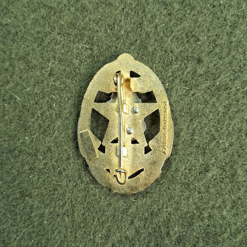 FRA - Pin Operation Licorne - Image 2