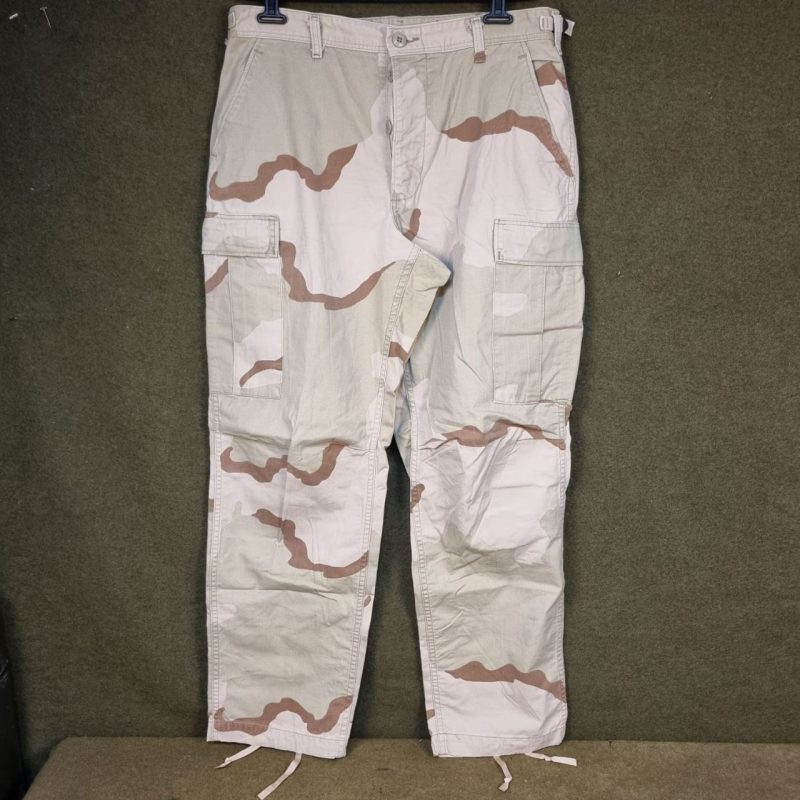 USA - Calça DCU Brim