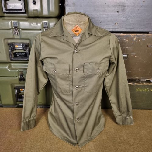 USA CAMISA DE SERVIÇO P64 OD 507