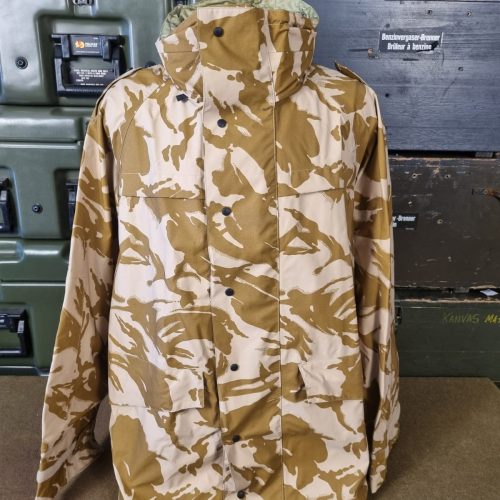 GBR JAQUETA GORETEX DDPM IMPERMEÁVEL