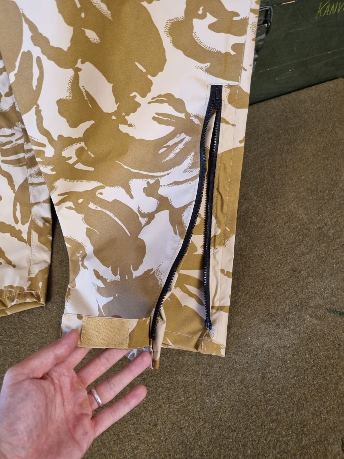 GBR - CALÇA DDPM GORE-TEX - Imagem 3