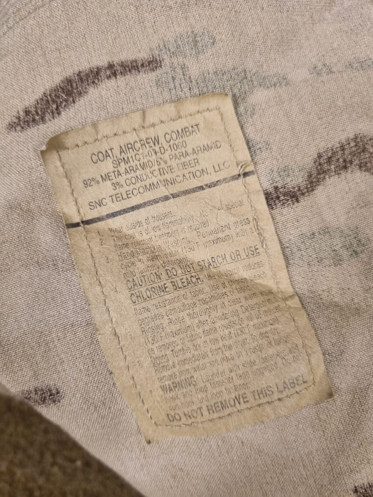 USA -GANDOLA DE PILOTO AVIAÇÃO DO EXÉRCITO A2CU MULTICAM - Imagem 8