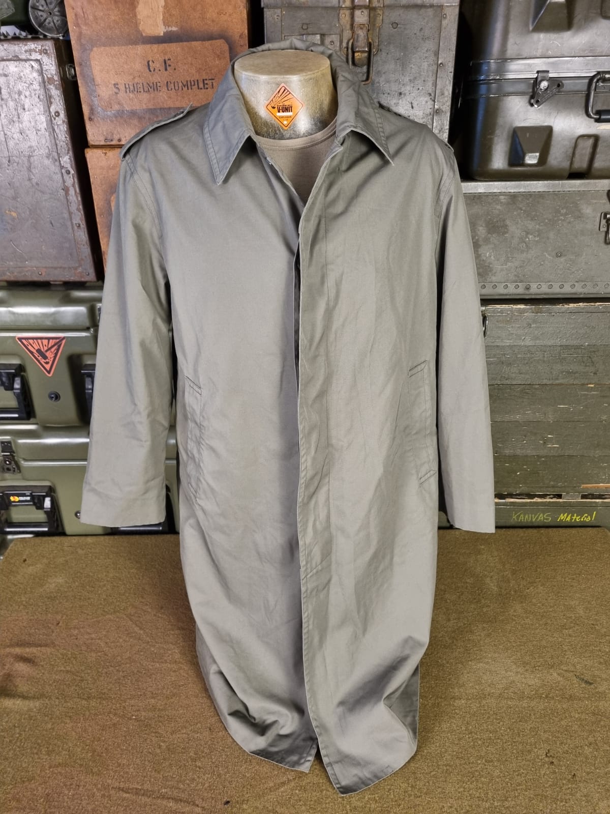 FRA TRENCHCOAT LEGIÃO ESTRANGEIRA