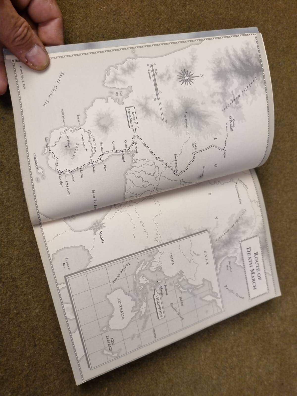 GBR LIVRO HAMPTON SIDES GHOST SOLDIERS - Imagem 3