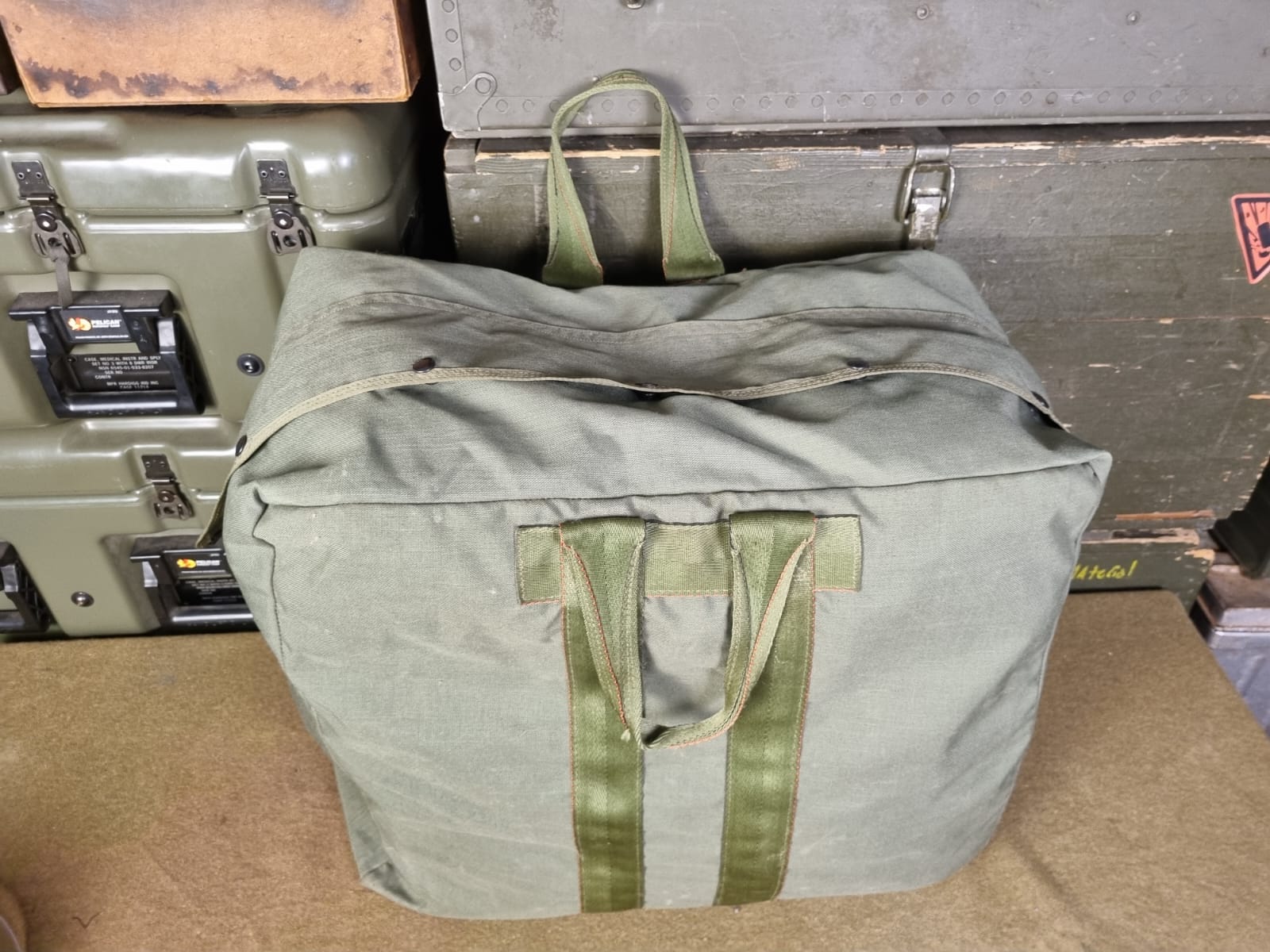 USA BOLSA AVIATOR T10 - Imagem 4