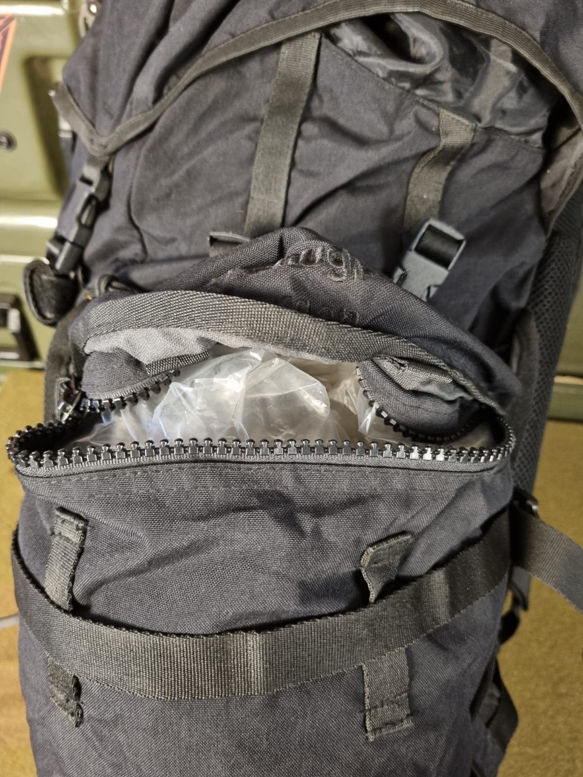 FRA MOCHILA SNUGPACK 100L 2°REP - Imagem 5
