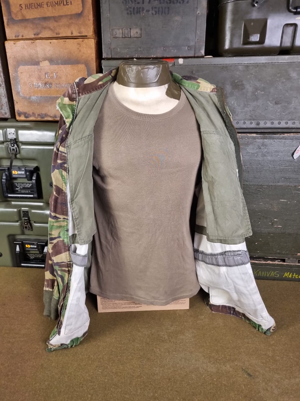 GBR PARATROOPER SMOCK DPM FALKLANDS - Imagem 12