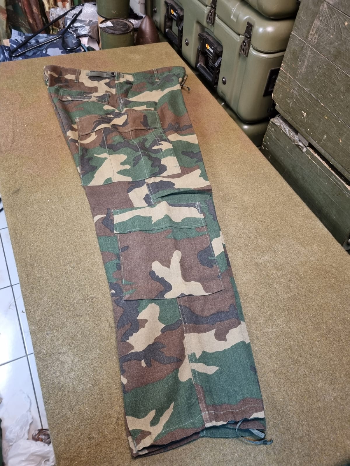 USA CALÇA ANTI-CHAMAS AIRCREW WOODLAND - Imagem 5