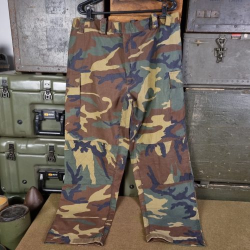 ITA CALÇA ITALIANA WOODLAND ANOS 80