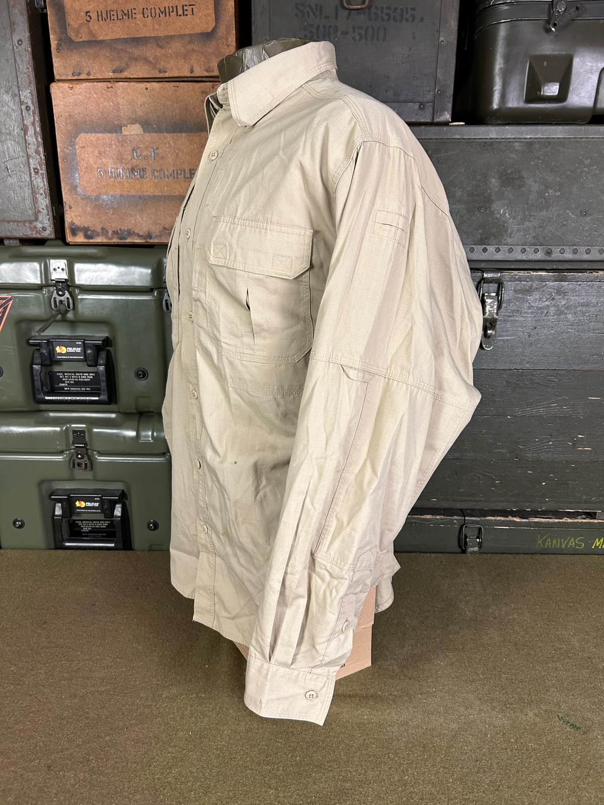 USA CAMISA 5.11 TACTICAL KHAKI - Imagem 9