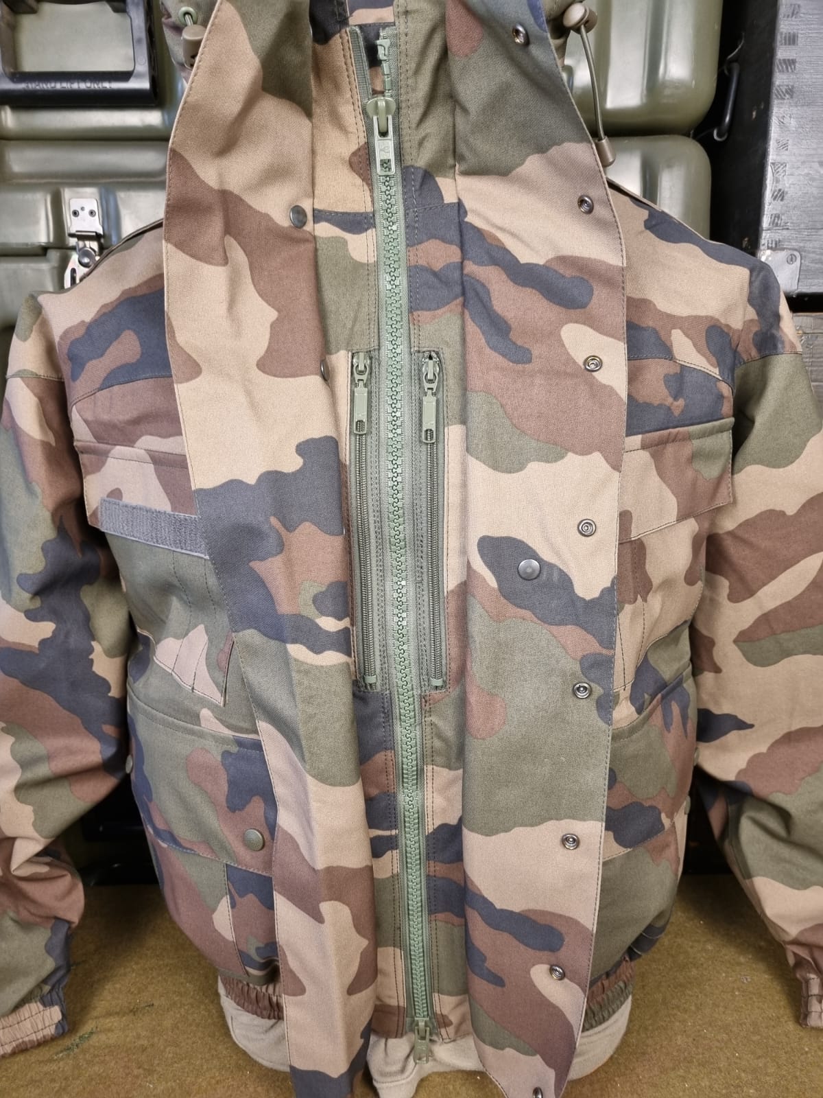 FRA BOMBER JACKET CCE GORETEX REC - Imagem 20