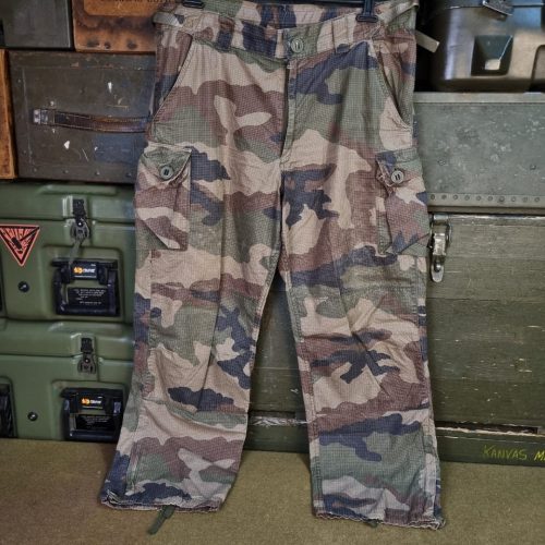 FRA CALÇA GUERILLA CCE TROPICAL