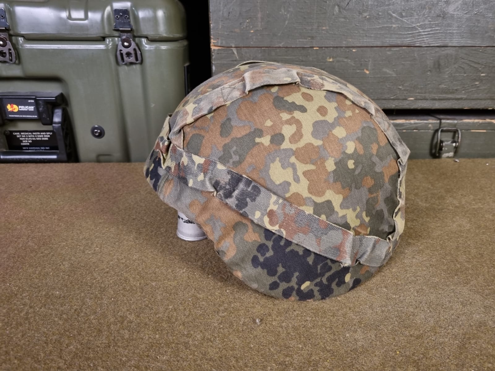 GER HELMET COVER REVERSÍVEL FLECKTARN-WUSTENTAR